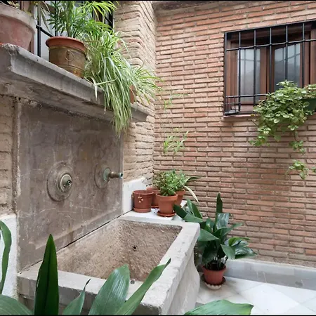 Apartament In The Historic Center Of Albaicin, Near The Alhambra Granada Buitenkant foto